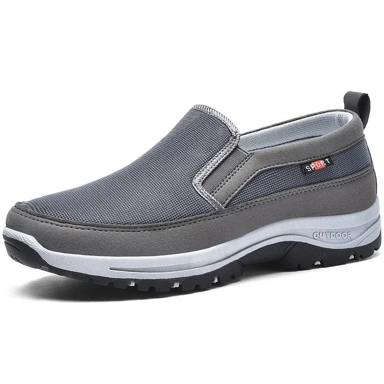 Bequeme und atmungsaktive Herren-Slipper